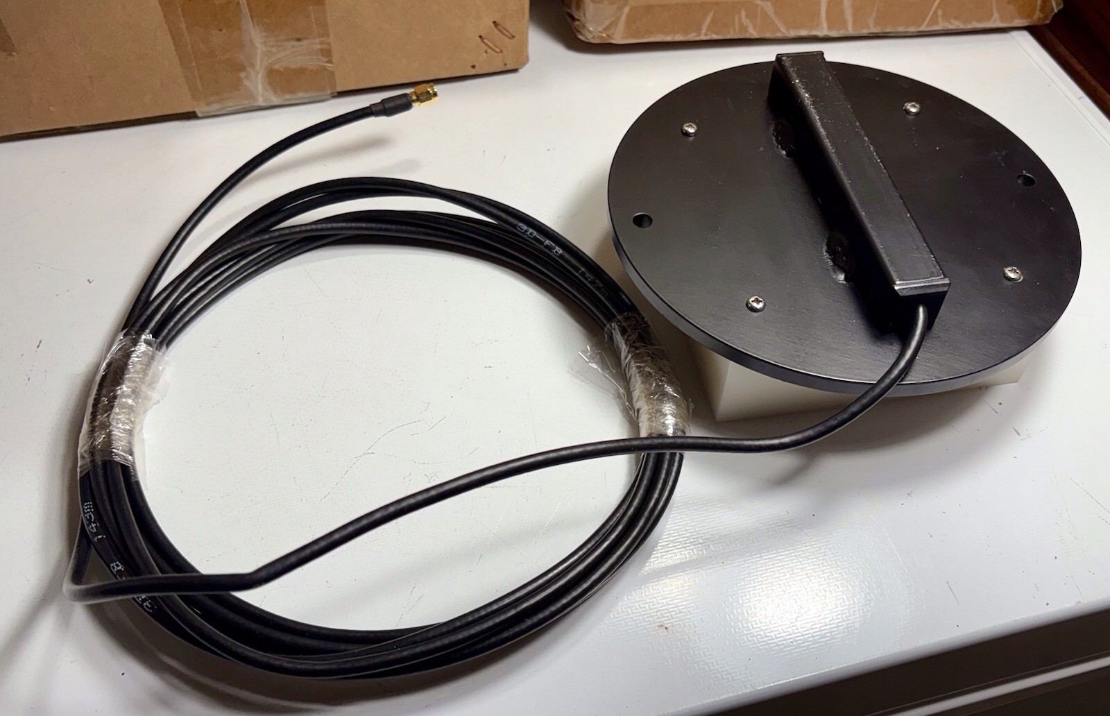 AP-ANT Indoor/Outdoor RFID Antenna NEW