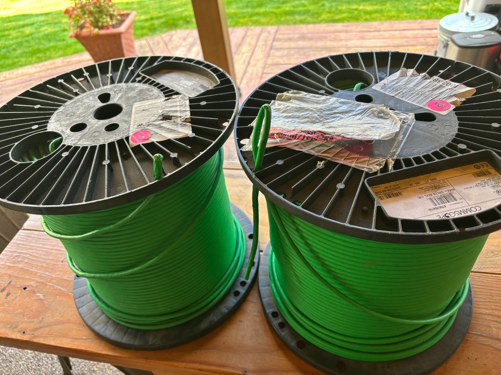 CommScope 4/23 23AWG F/UTP Cat6 Copper Cable Green Jacket See Desc. 880 feet