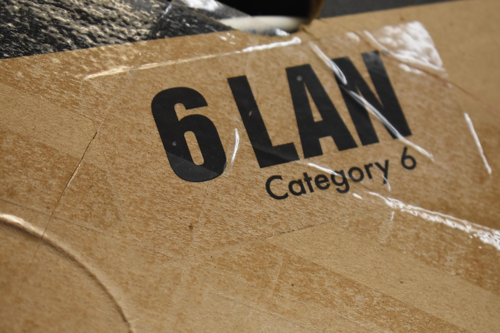 Mohawk cat6 E109048-30 Plenum LAN Cable ISO 9001 UL Certified 1000′ Bulk
