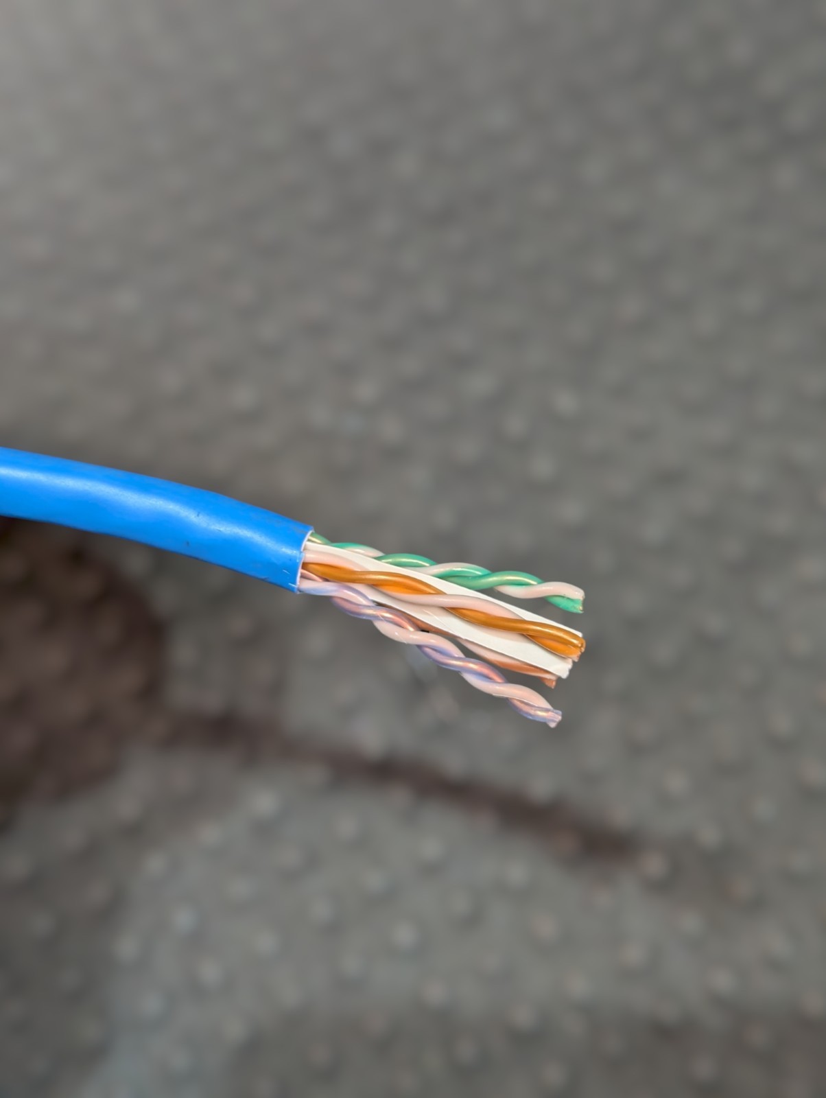 GenSPEED® Efficienc MAX™ Cat 6 Plenum, 22 AWG Cable, PoE, Blue, 608ft