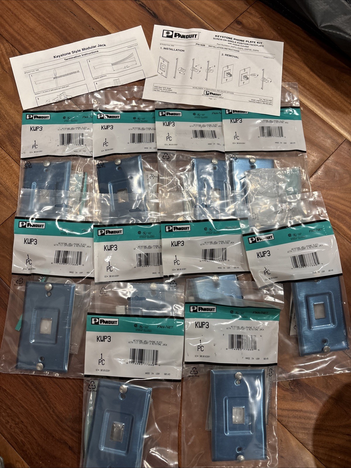 10 Panduit KWP3 Keystone Wall Phone Plate 1-Pack Category 3 Keystone Jack