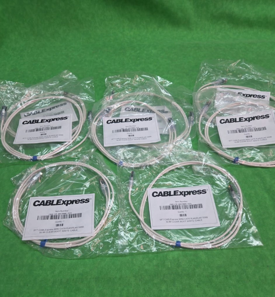 Ultra Slim CAT 6 UTP White Patch Cable 28AWG RJ45 Network 5 feet NEW LOT 9 PCS