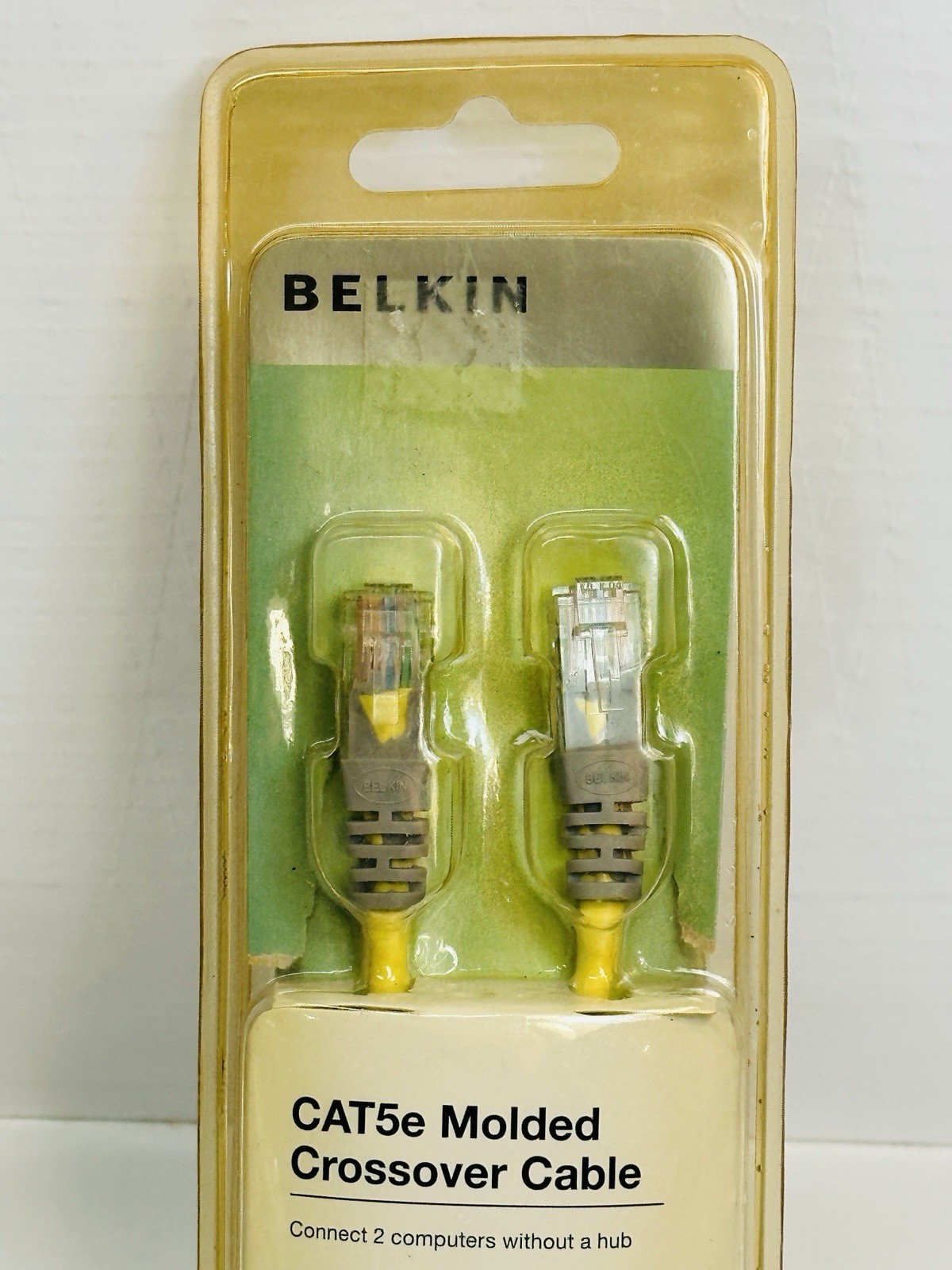 Belkin CAT5e Molded Crossover Cable 10 Feet Long RJ45 Male/Male Network