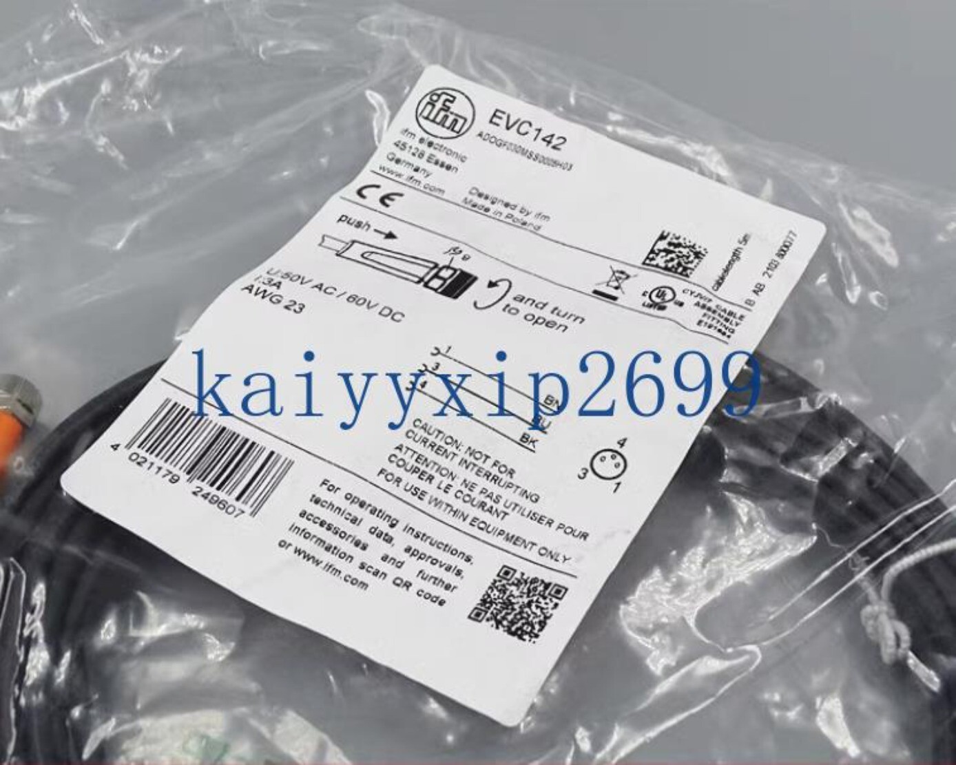 1PCS New IFM M8 connection wire three core straight insertion five meter EVC142