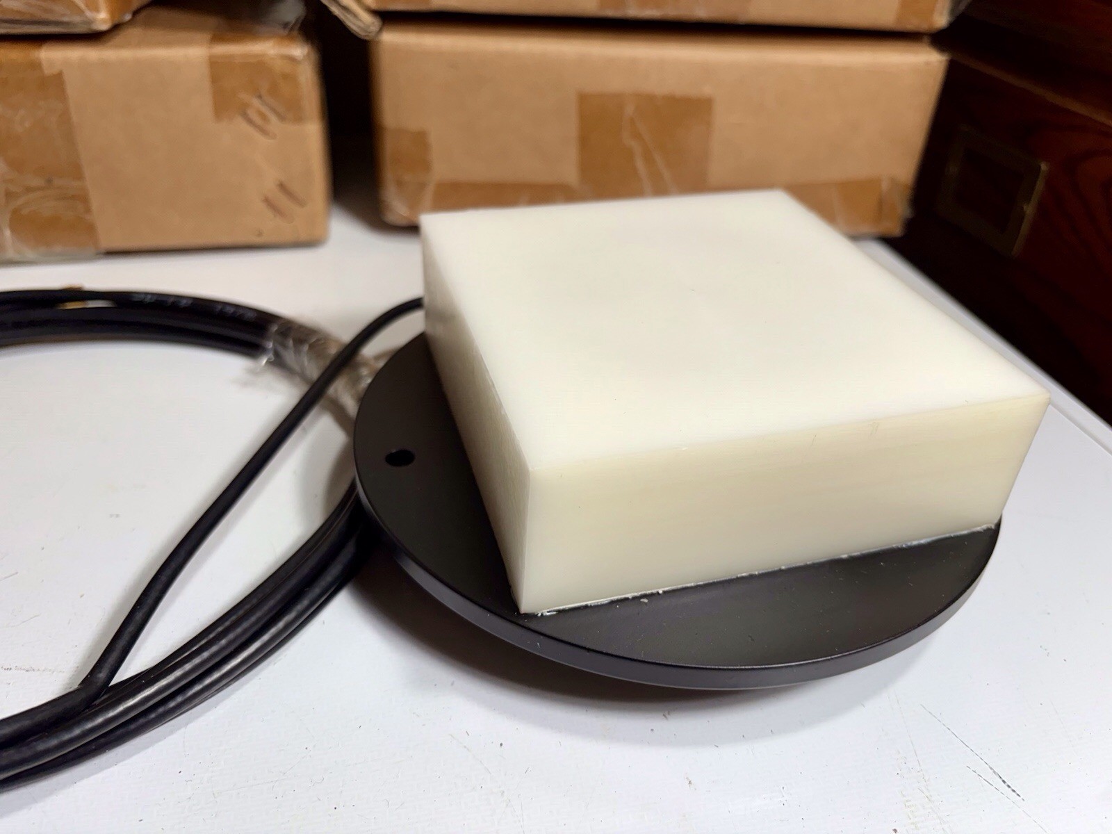 AP-ANT Indoor/Outdoor RFID Antenna NEW