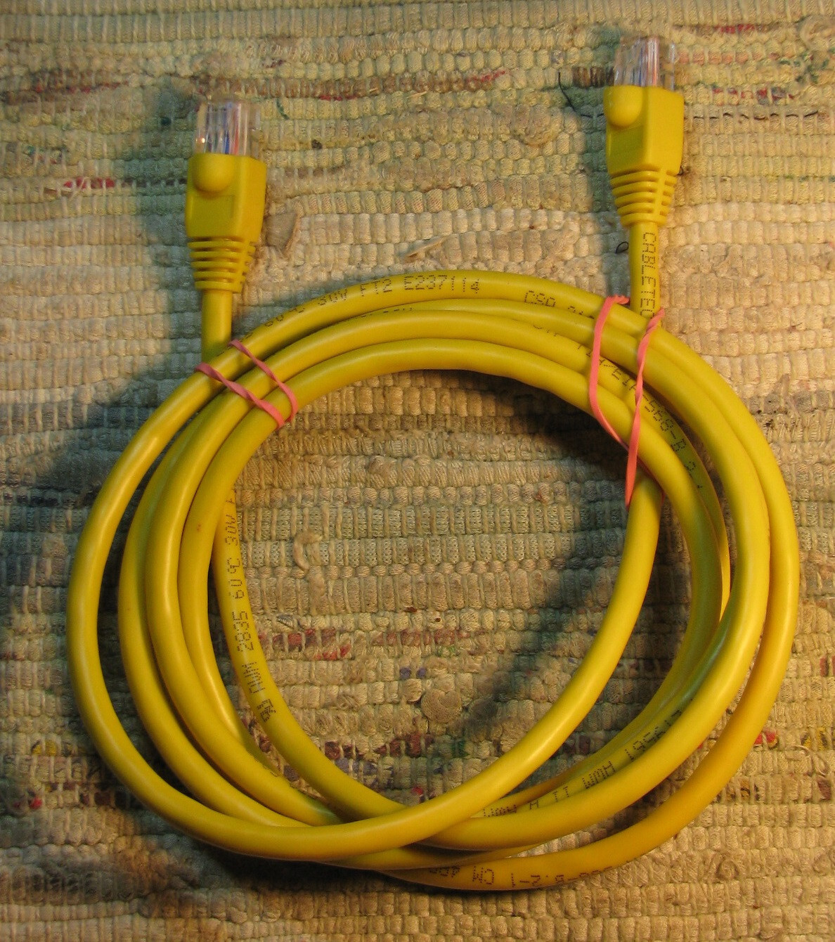 7 Ft CABLETECH TECHNOLOGY CAT.6 E237114 CSA 219561 TIA/EIA-568-B.2-1