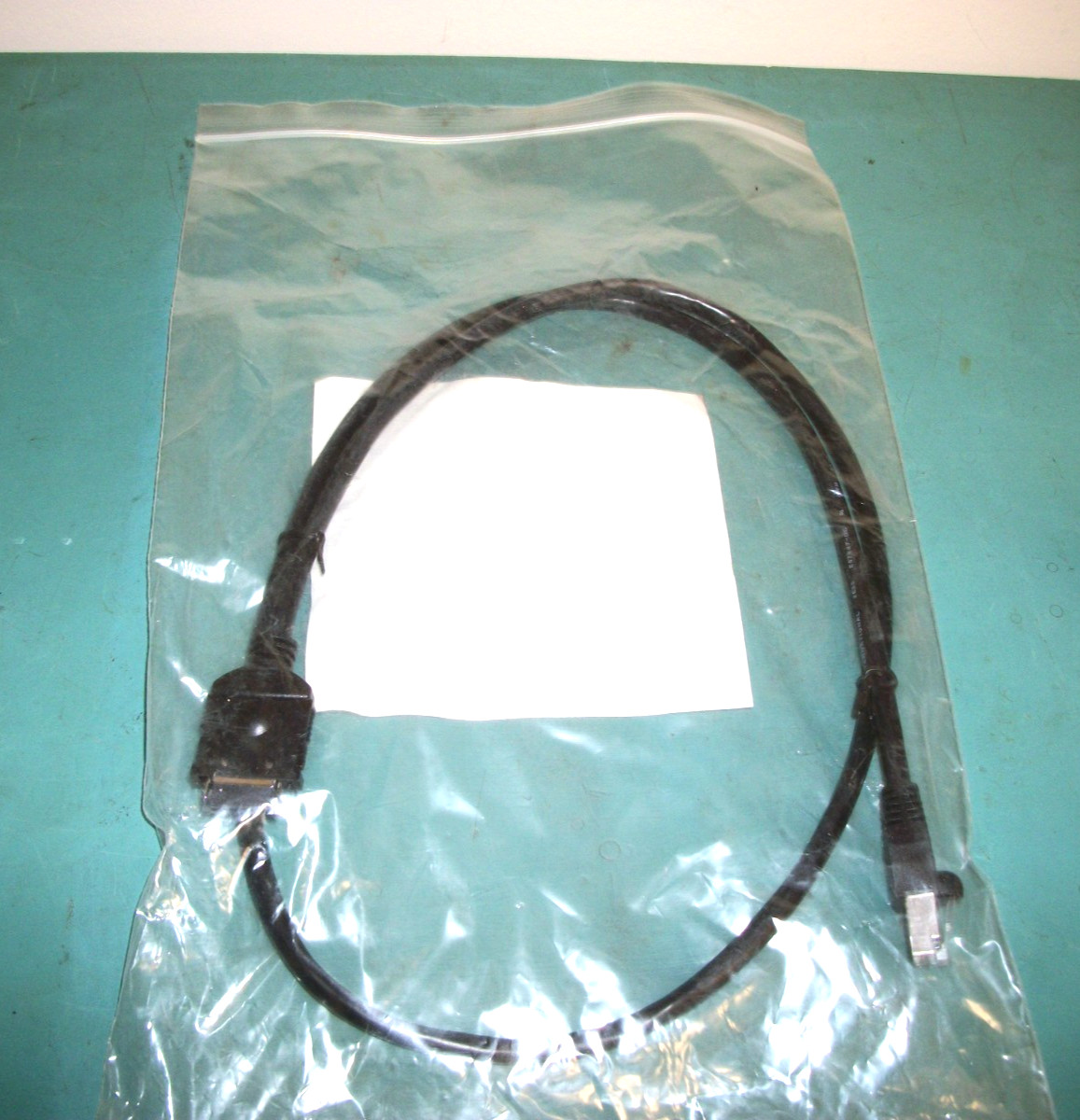 LOT OF 8 – ALLEN-BRADLEY AB PowerFlex 22-HIM-H10 RJ45 HIM Cable 1.0M – NEW