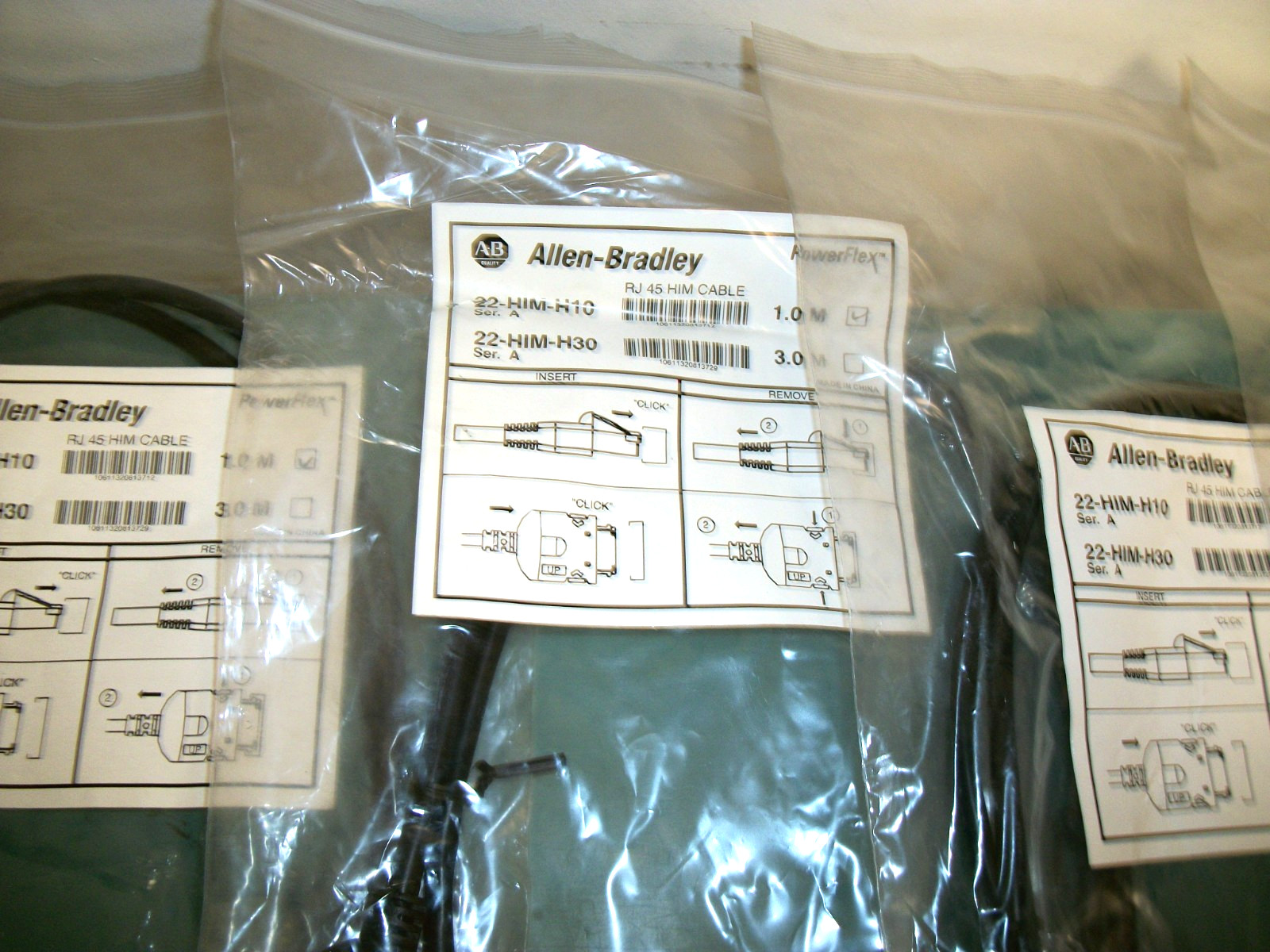 LOT OF 8 – ALLEN-BRADLEY AB PowerFlex 22-HIM-H10 RJ45 HIM Cable 1.0M – NEW
