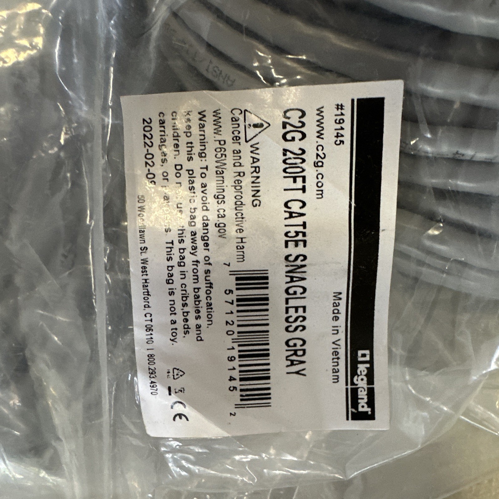 (3) 100’ (1) 75’ (1) 200’ CAT5e RJ-45 Male to Male Ethernet Patch Cable Snagles