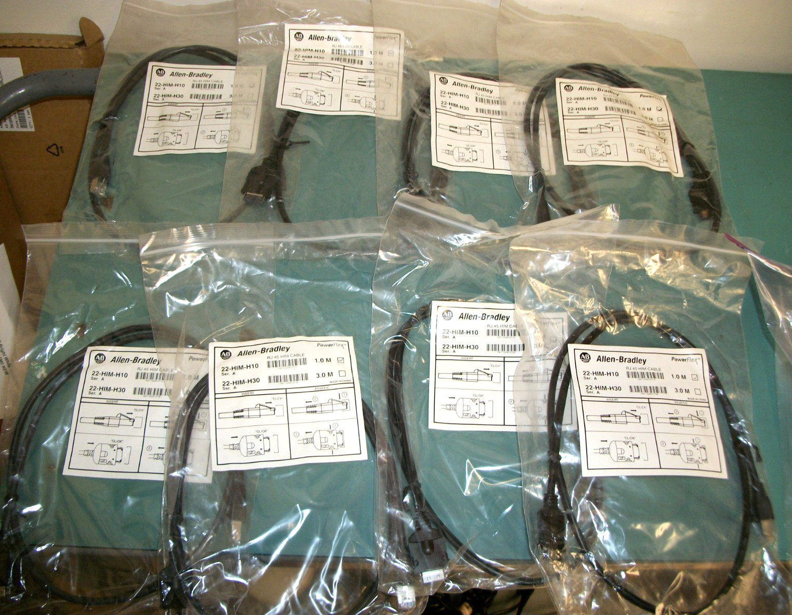 LOT OF 8 – ALLEN-BRADLEY AB PowerFlex 22-HIM-H10 RJ45 HIM Cable 1.0M – NEW
