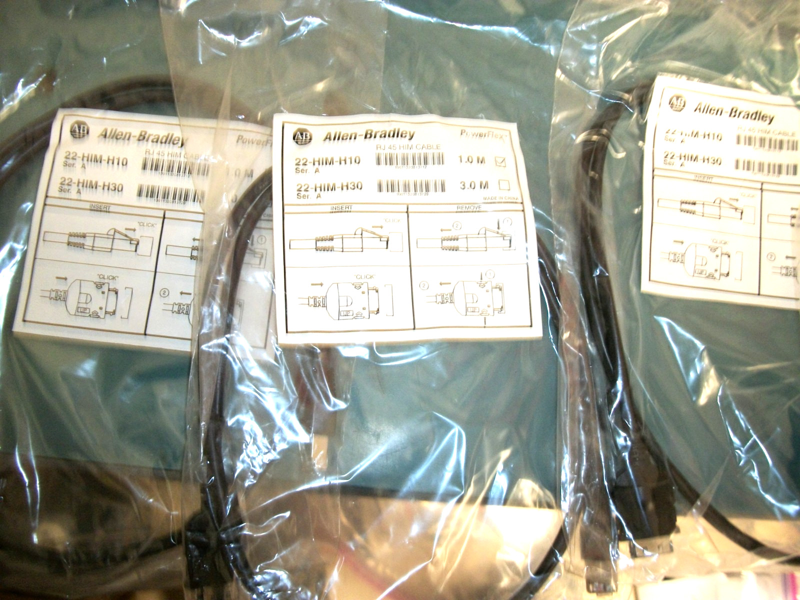 LOT OF 8 – ALLEN-BRADLEY AB PowerFlex 22-HIM-H10 RJ45 HIM Cable 1.0M – NEW