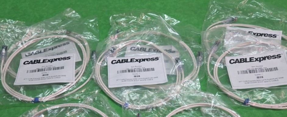 Ultra Slim CAT 6 UTP White Patch Cable 28AWG RJ45 Network 5 feet NEW LOT 9 PCS