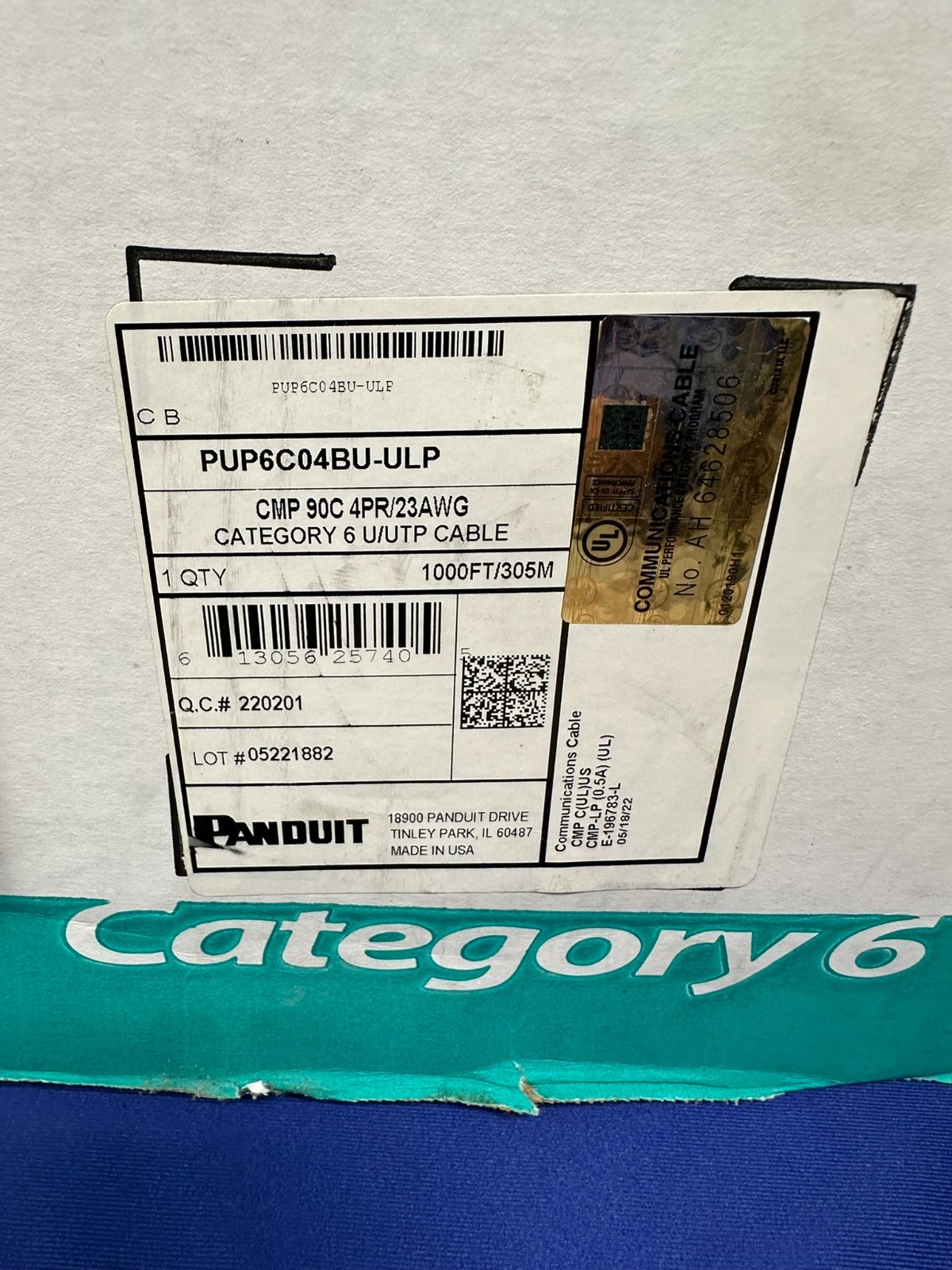 Panduit Cat6 Plenum PUP6C04BU-ULP CMP 23AWG Blue Network Cable 1000 FT Pull Box
