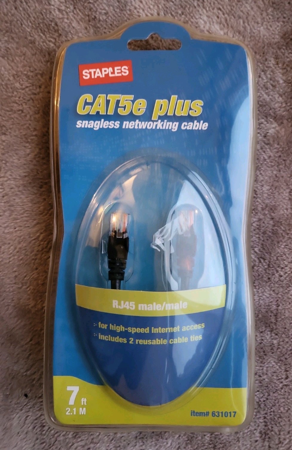 CAT5e Plus Snagless Networking Cable 7 Ft, RJ631017 RJ45 Male/Male Free Shipping
