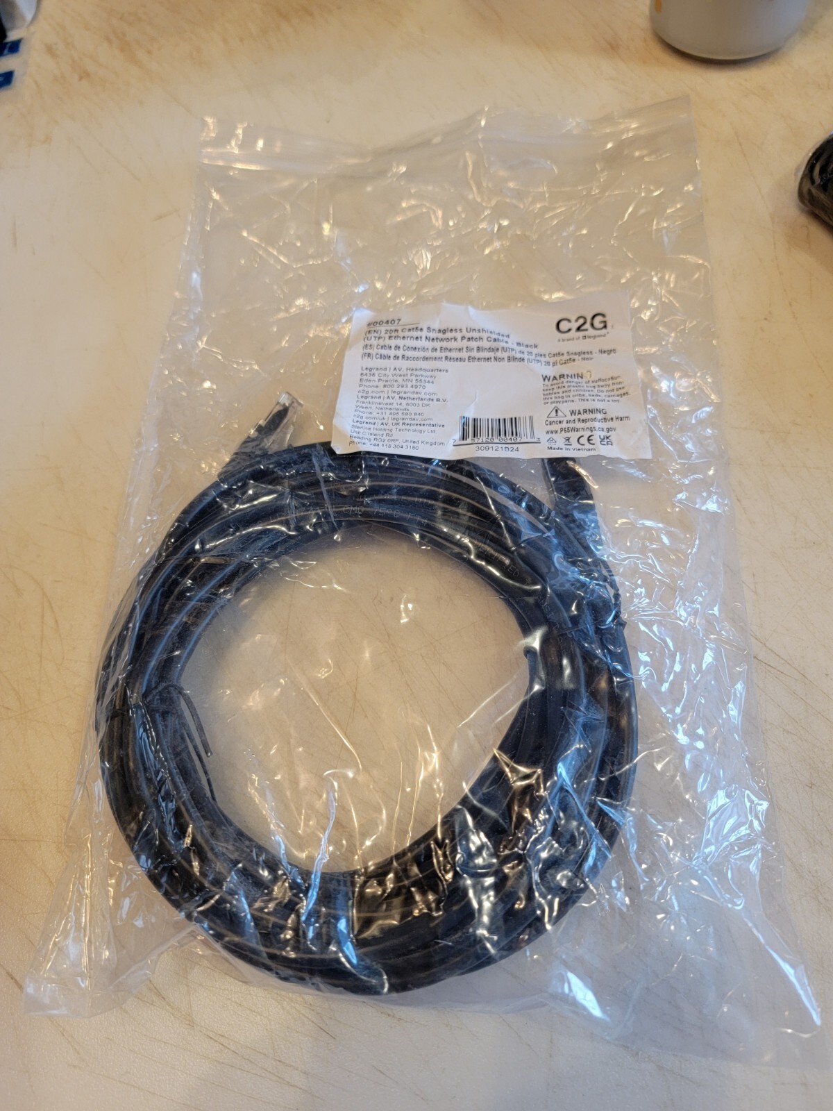 C2G 00407 20FT CAT5E SNAGLESS UNSHIELDED (UTP) NETWORK PATCH ETHERNET CABLE …