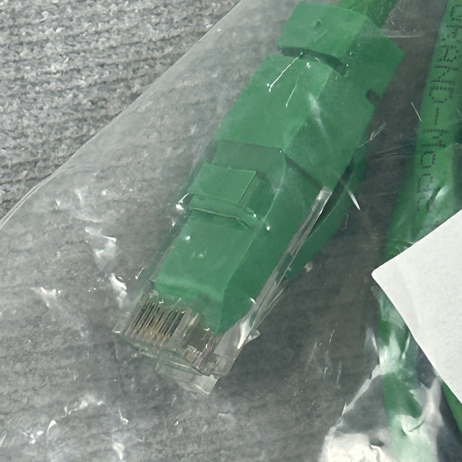 Legrand Wattstopper LMRJ-P10 Patch Cable 10′ Green RJ45 Plenum Rated – 1 Count