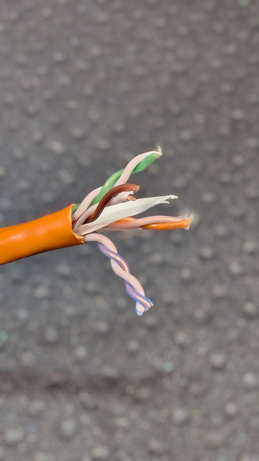 General Cable GenSPEED Efficienc MAX 4/22AWG Cat 6 Plenum PoE Orange 996ft