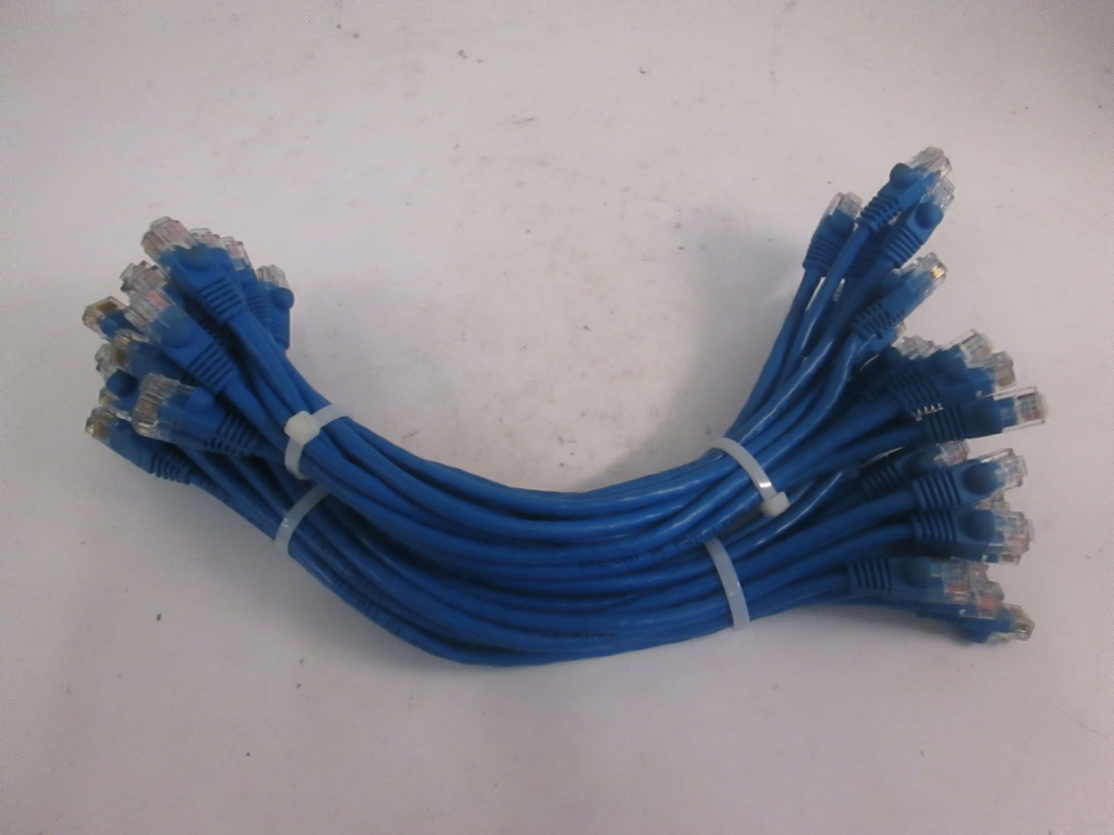 Ethernet Patch Cable To TIA/EIA, E188601, 1ft, Blue, Lot of 25