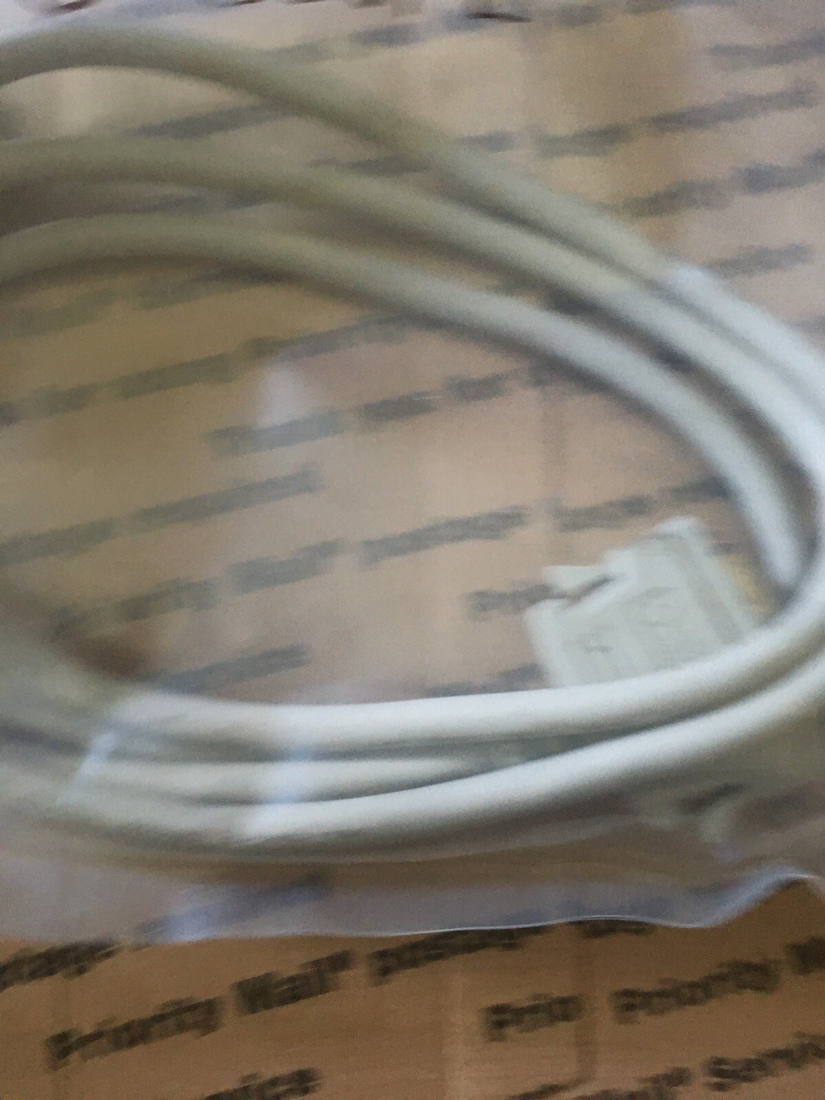 Hewlett-Packard 6’ft SCSI 2 Cable G5100-61605 Cable Made In China.