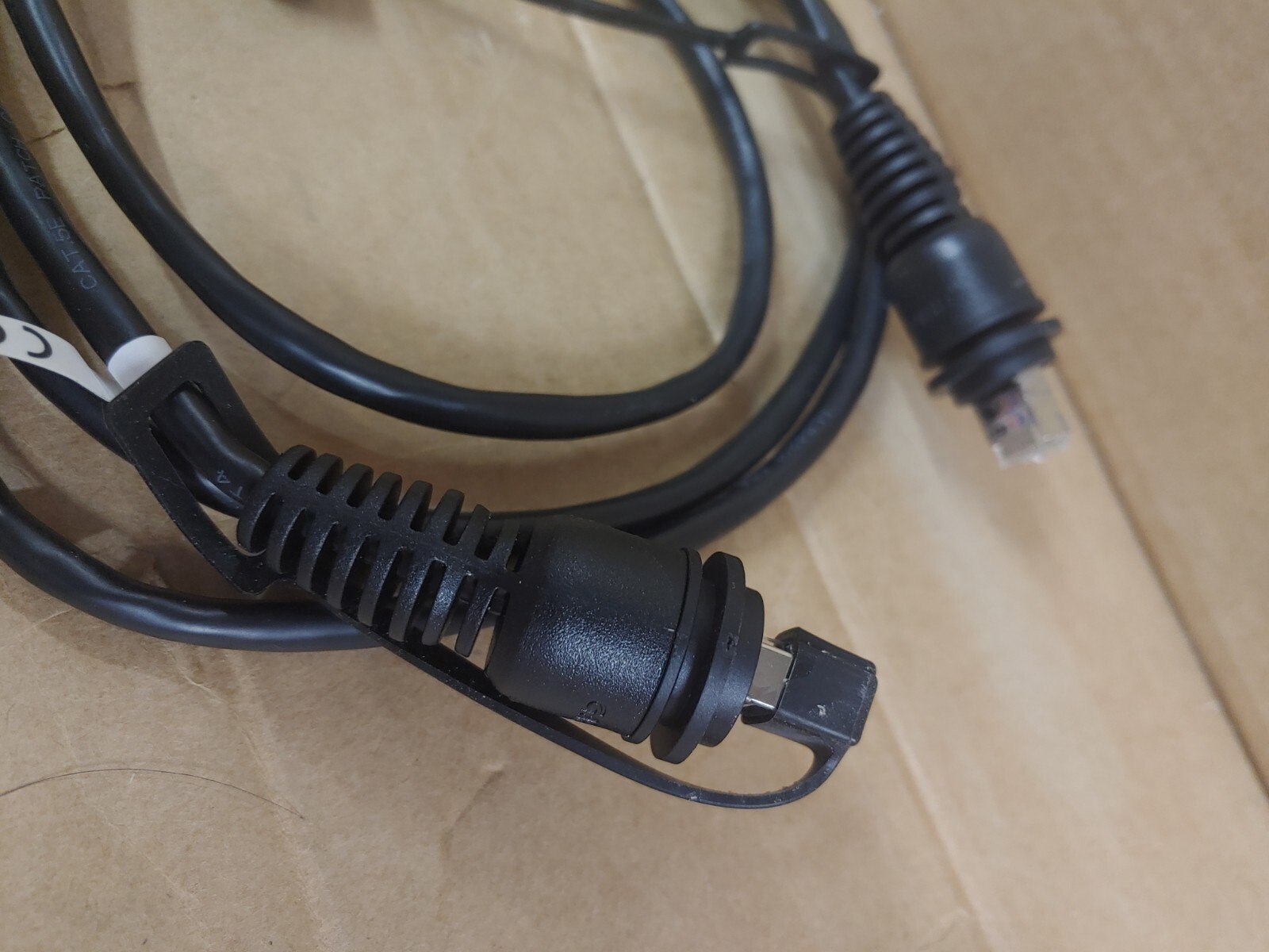 GARMIN *NEW* 6 FT. CAT.5E PATCH CABLE TO TIA/EIA 24AWG STRANDED E188601-I