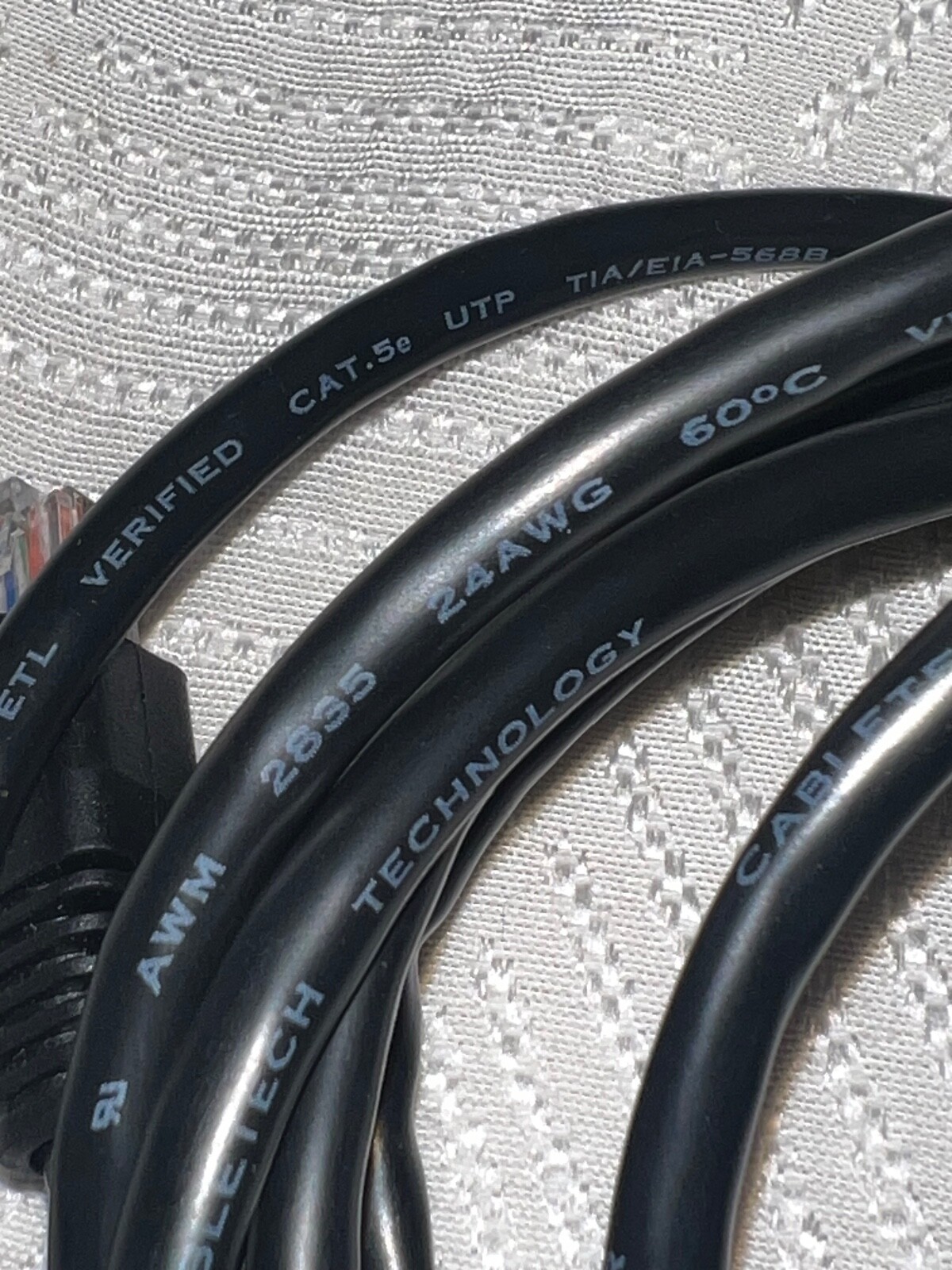 10 Ft CABLETECH TECHNOLOGY Cable CAT.6 UTP TIA/EIA-568-B.2-1 E237114 2835 219561