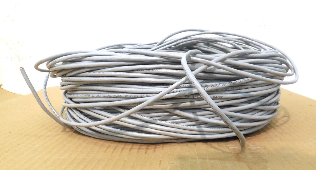 UNKNOWN BRAND GRAY CABLE 842844, CAT5E, 4UTP