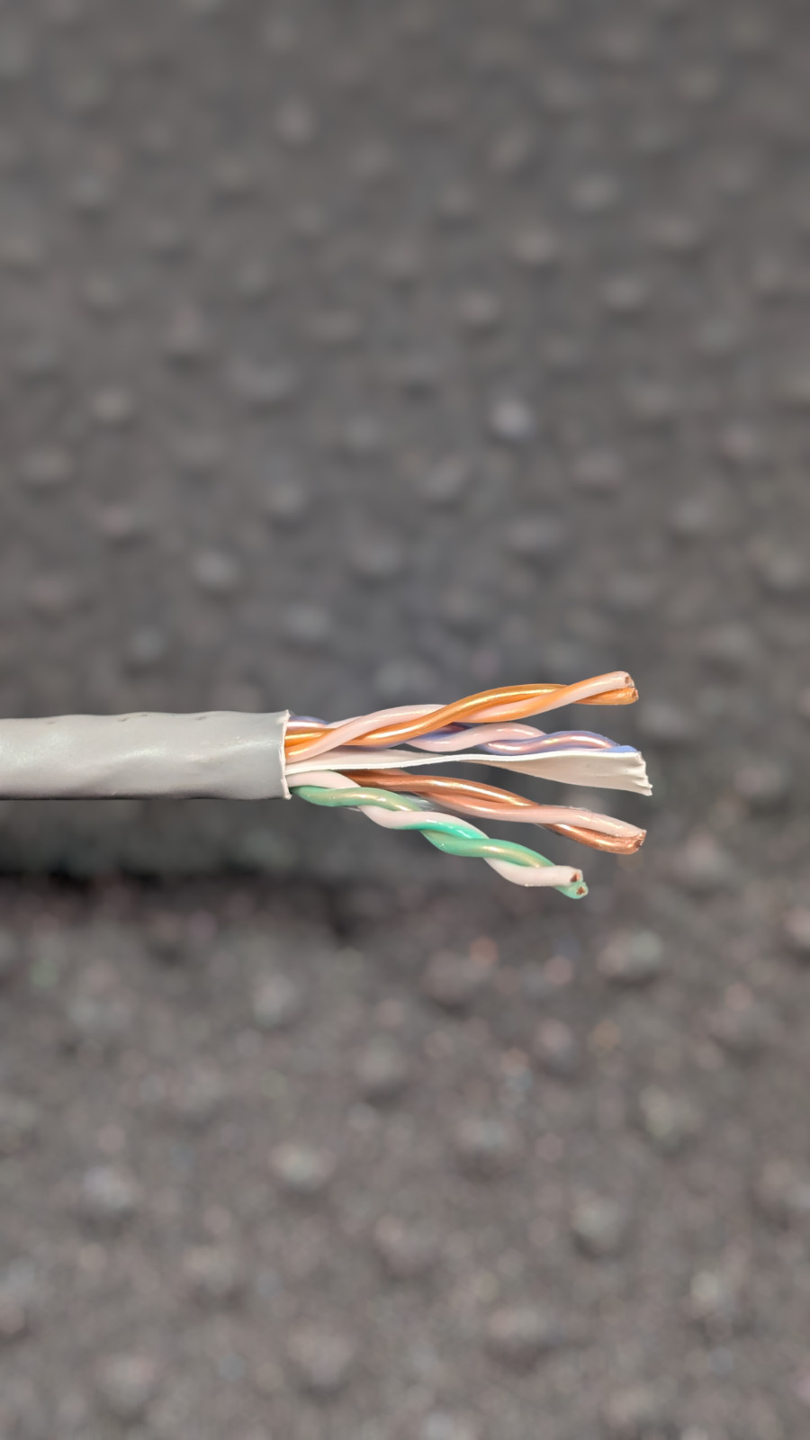 General Cable GenSPEED Efficienc MAX 4/22AWG Cat 6 Plenum PoE Gray 596ft