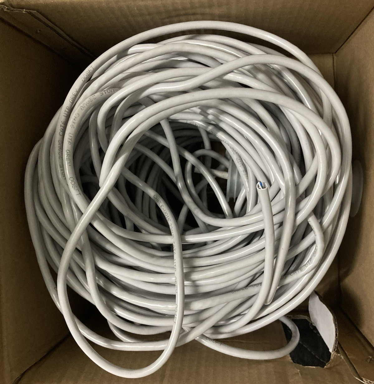 VIVO 250ft Bulk Cat6 Ethernet Cable / Wire UTP