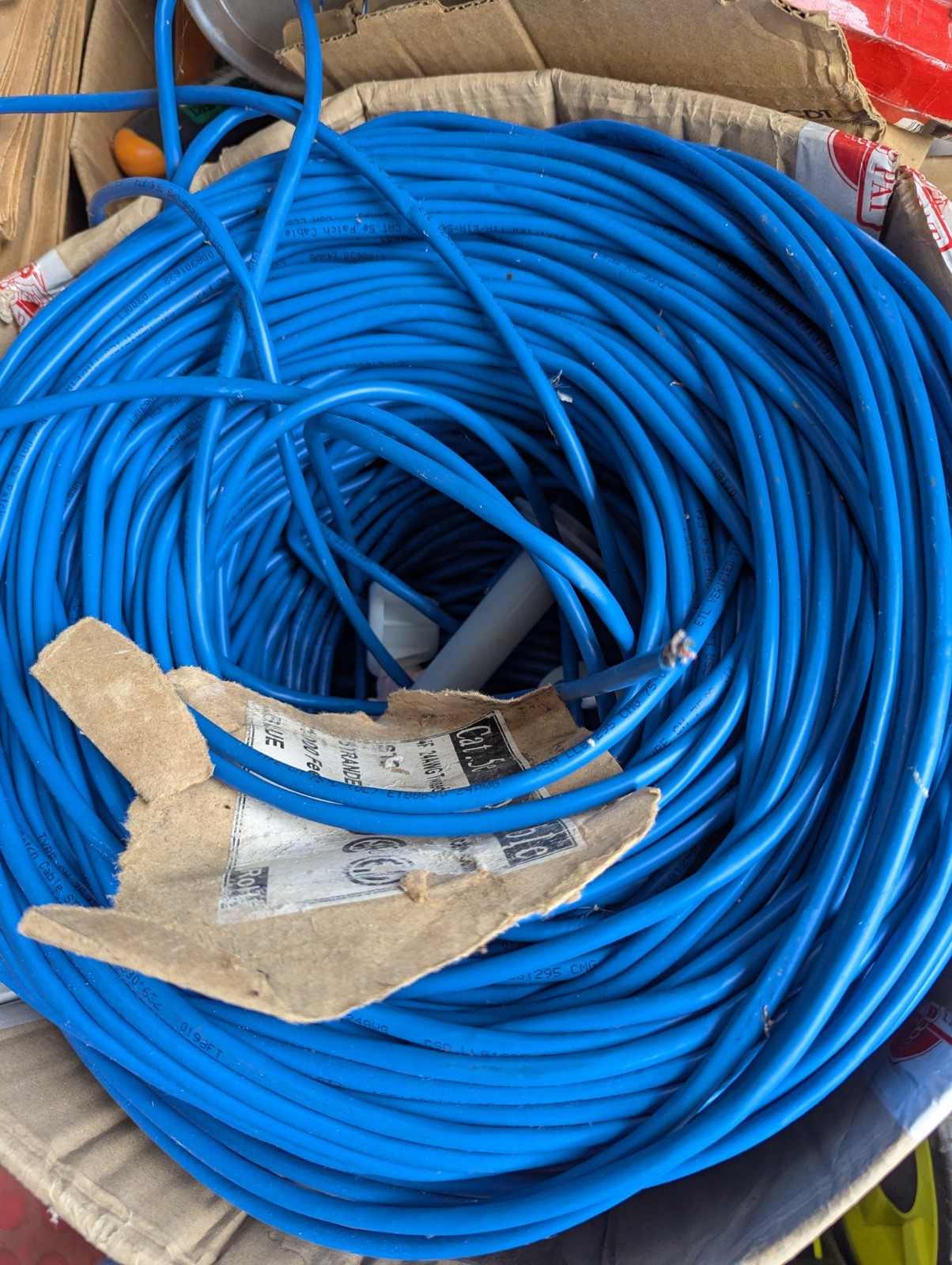 1000ft CAT5E Lan cable 24AWG Twisted Pair STP Stranded Blue (no box)