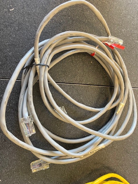 Lot of 15 CAT5 cables, various lengths (see description)