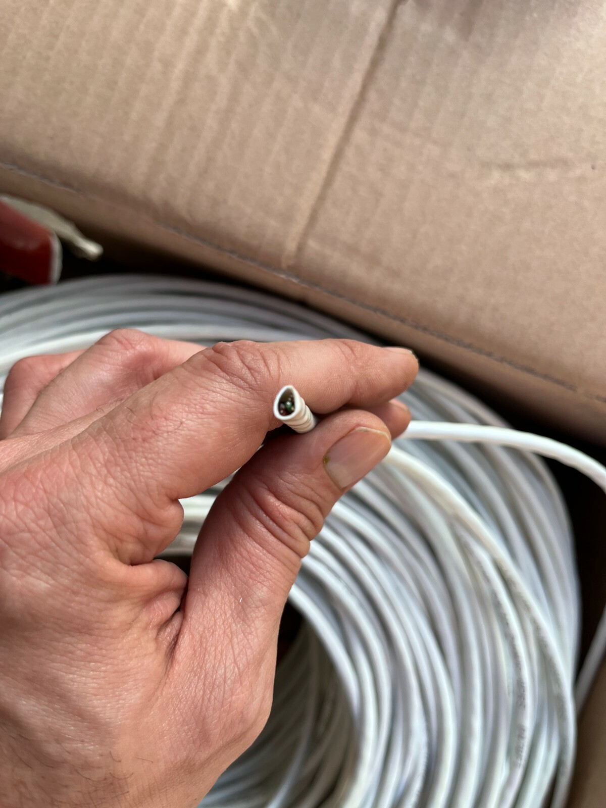1000ft Category 5e Solid 4/UTP Ethernet LAN Cable 24AWG Network CAT5 White