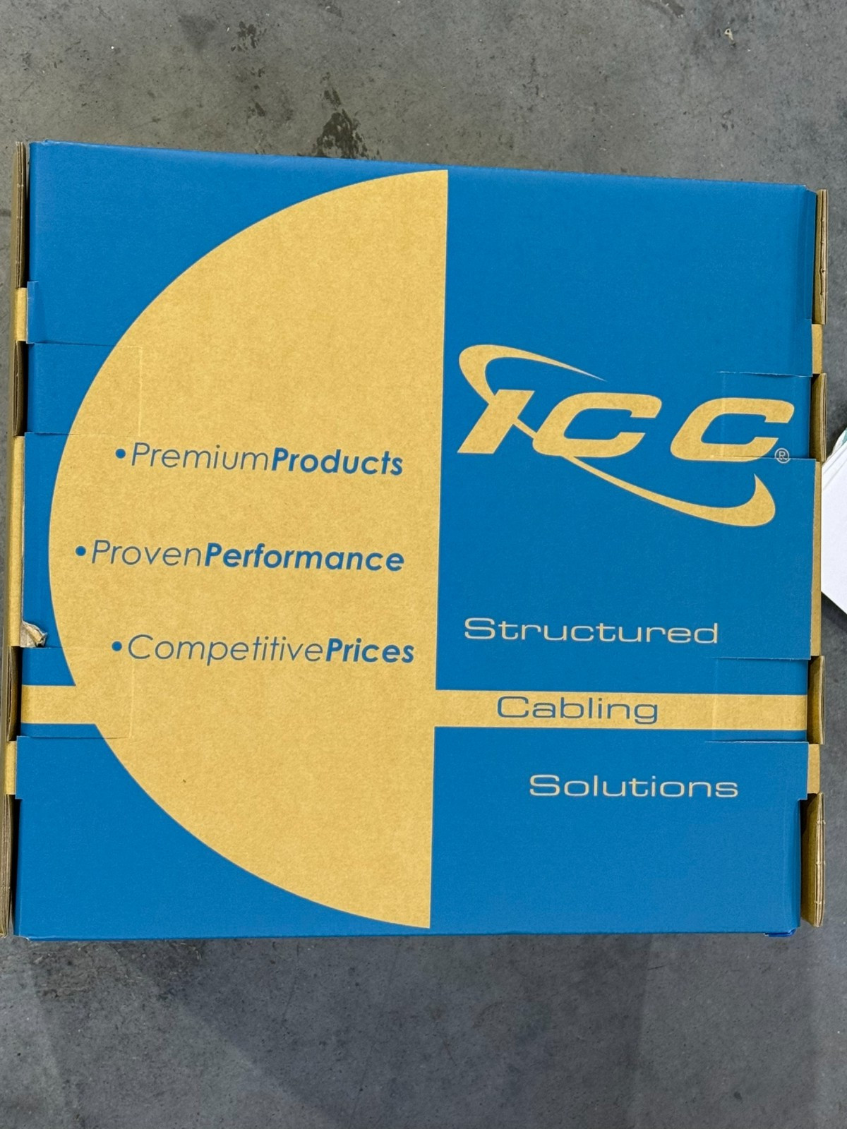 ICC Cat6 500MHz UTP Cable ICCABR6VBL Blue CMR 1000 Feet NEW