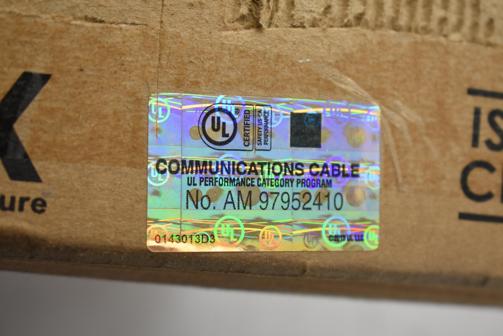 Mohawk cat6 E109048-30 Plenum LAN Cable ISO 9001 UL Certified 1000′ Bulk