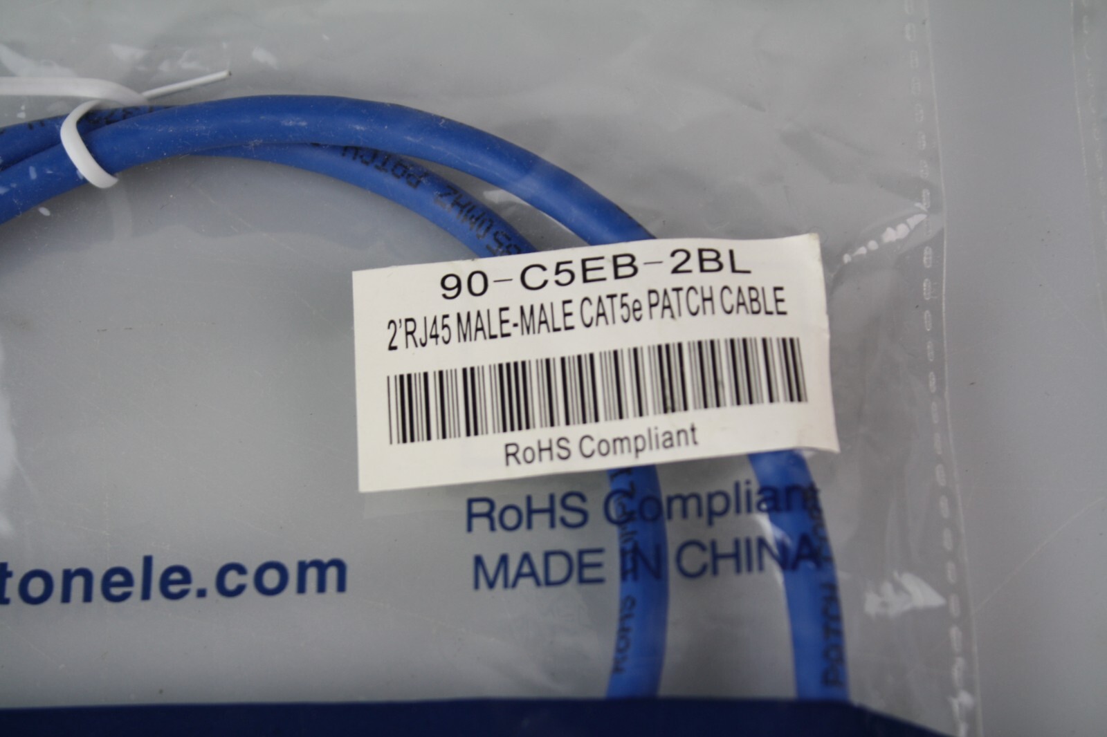 Lot of 5 RoHS Comliant Weltron 2′ RJ45 Male-Male Cat5e Patch Cable