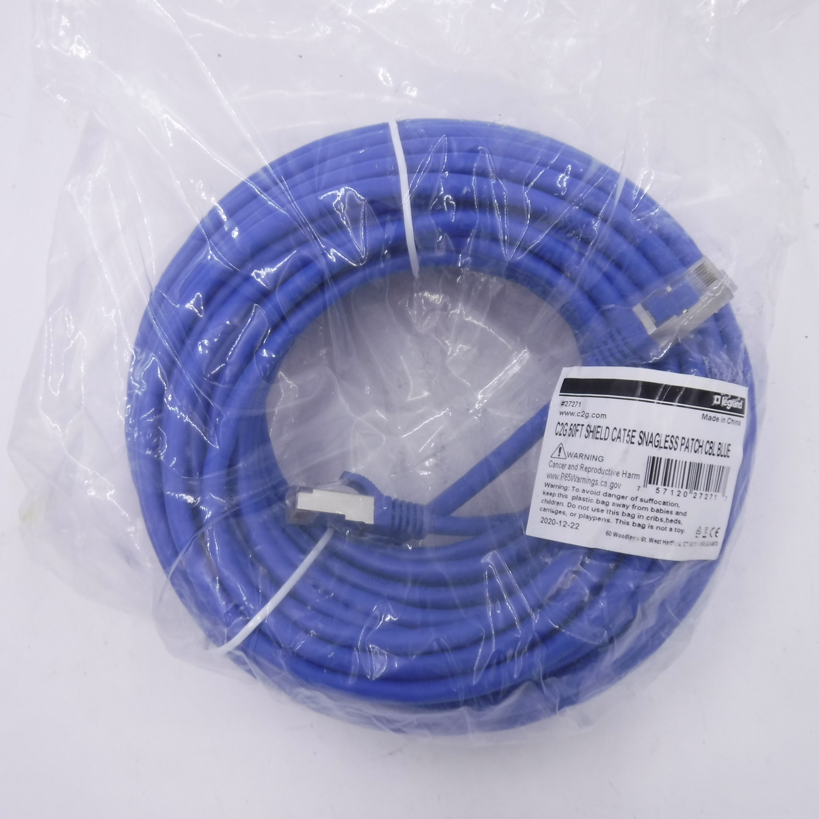 C2G 27271 50FT CAT5E MOLDED SHIELDED (STP) NETWORK PATCH CABLE – BLUE