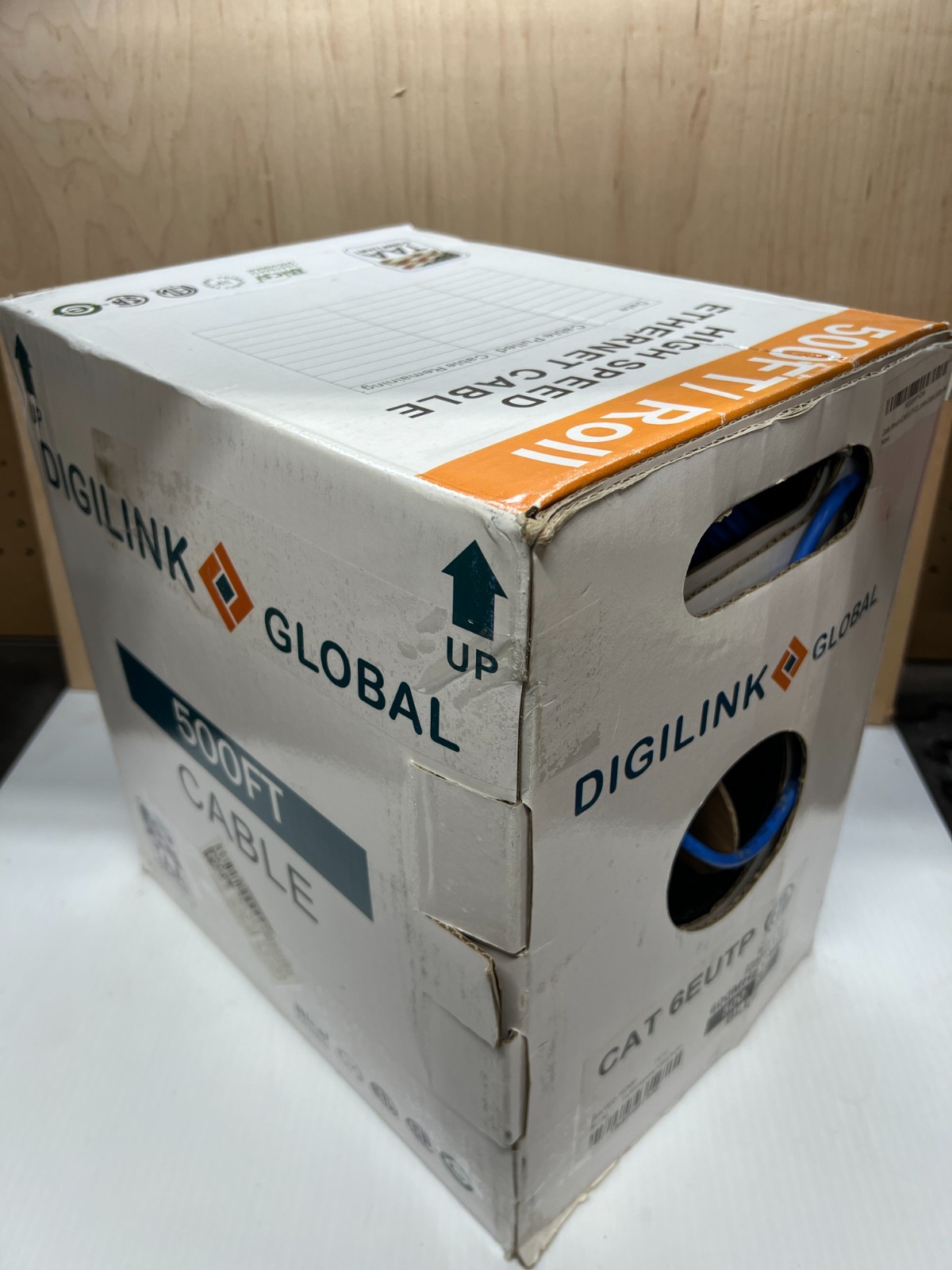 Digilink CAT 6E Plenum UTP, 23AWG x 4P, 600MHz CMP, 500FT – Blue