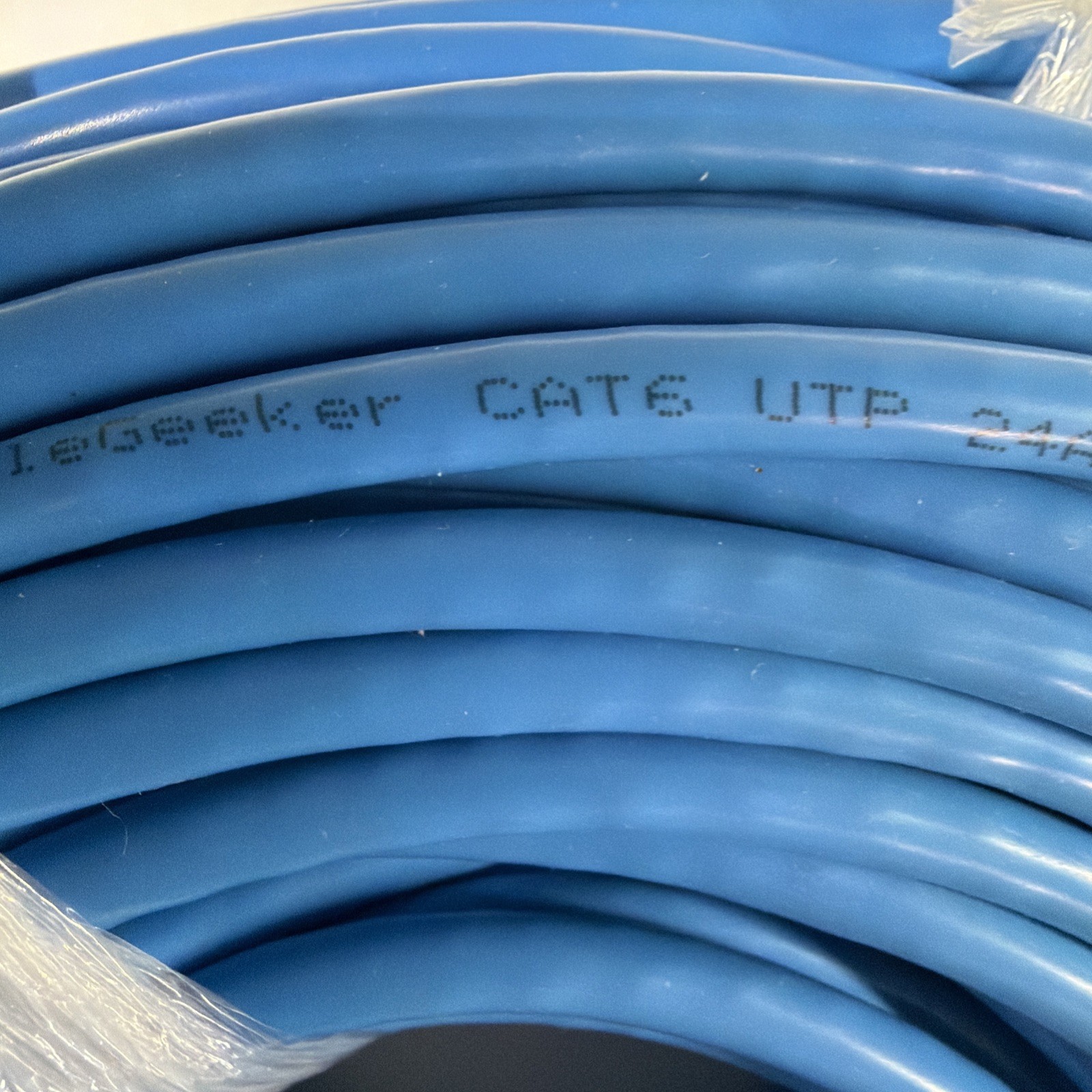 Cat 6 Ethernet Cable 250FT High Speed 10Gbps 24AWG Heavy Duty 550MHZ