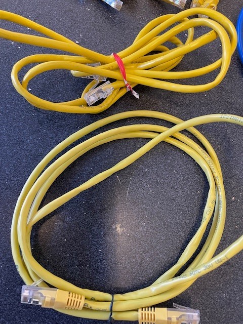 Lot of 15 CAT5 cables, various lengths (see description)