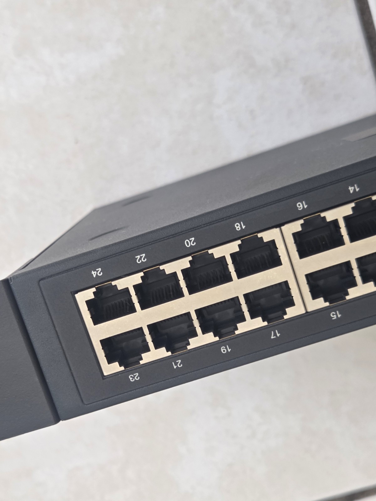 TP LINK TL-SG1024D 24 Port. Ver 9.6