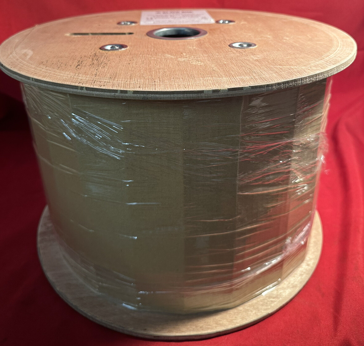 Black Box Category 6 Bulk 400MHz shielded plenum red 1000ft Cold weather NEW