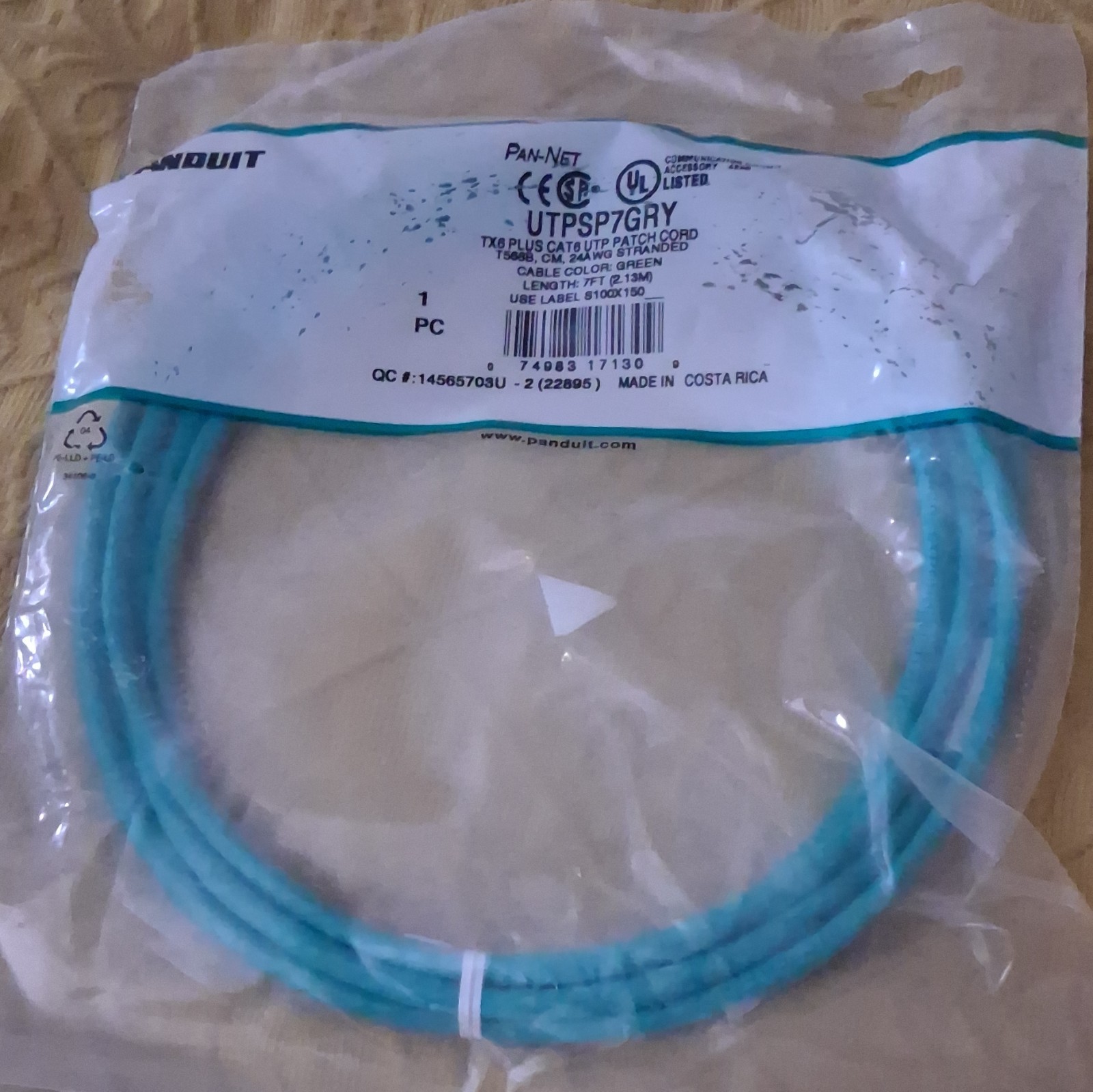 Panduit TX6 Plus Cat5e RJ-45 Ethernet Patch Cord 7 ft Green Round UTPSP7GRY