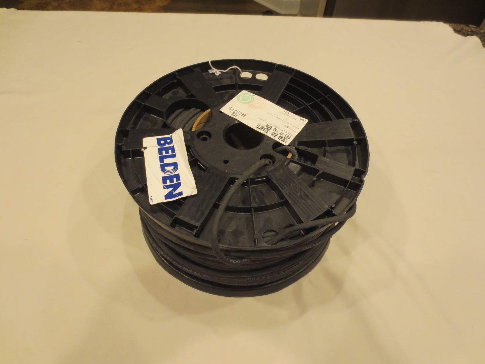 Belden 1304A Catsnake Brilliance cat5e Patch Cable Roll of 500ft USA Brand New