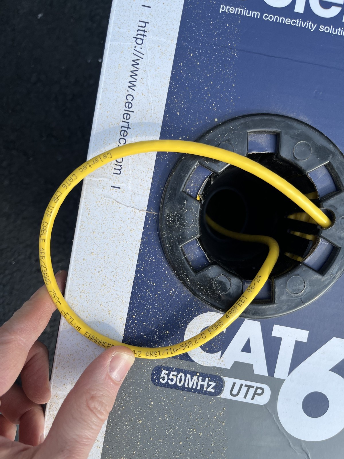 Cat6 UTP 500ft Yellow – 23AWG Solid Bare Copper CMR Riser
