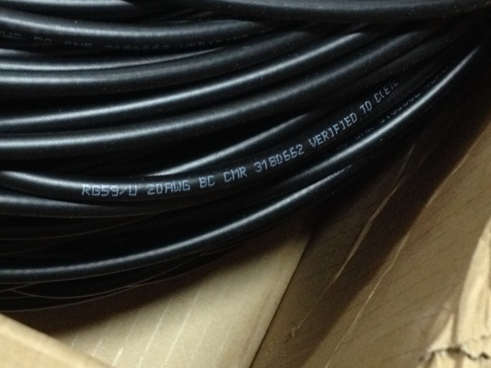est 900 FT RG59 Black Coaxial Direct Burial Outdoor (20Awg) 95% BC Braid 3.0 Ghz