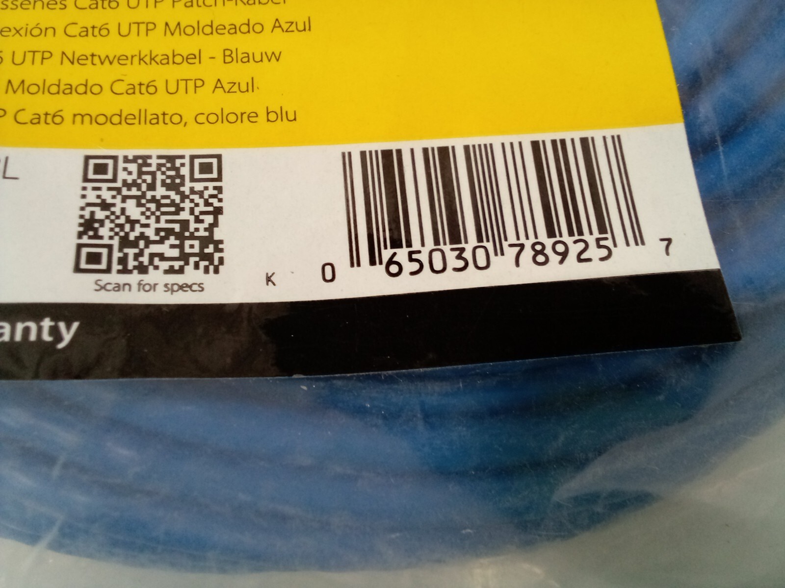 StarTech.com 75ft CAT6 Ethernet Cable – Blue Molded Gigabit – 100W PoE UTP 650MH