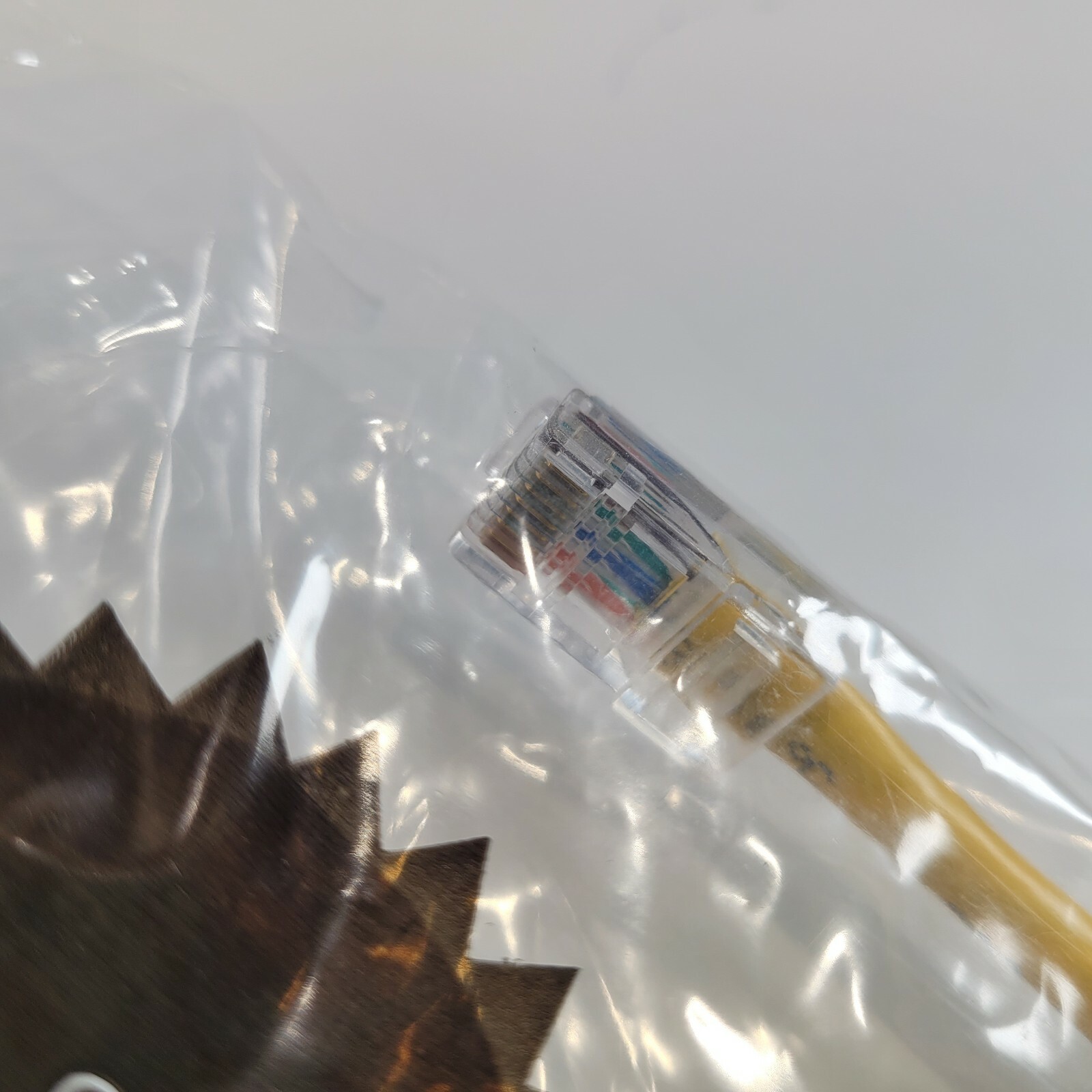 SET OF 10 CAT 5e Patch Cable 560-115-010 10′ YELLOW CAT5e 350Mhz RoHS