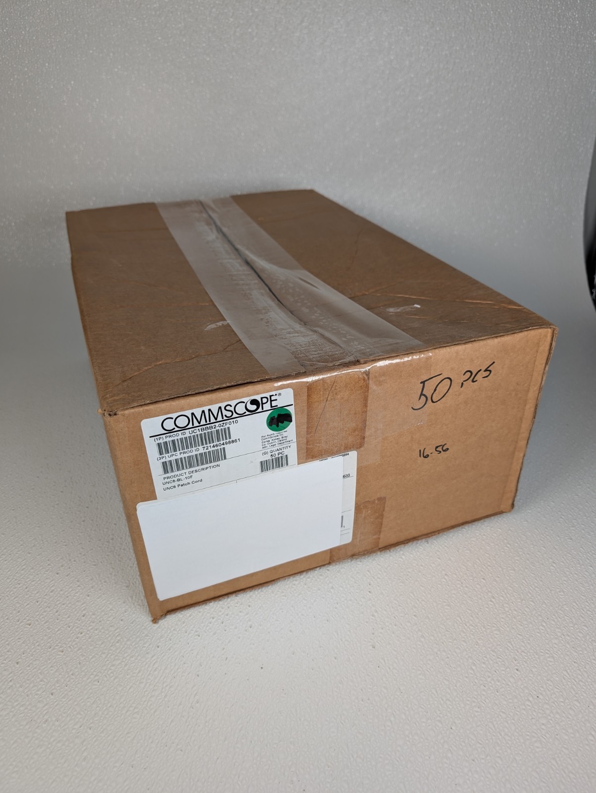 Lot of 50 CommScope Uniprise Cat6 10ft Blue Snagless Patch Cable UC1BBB2-0ZF010
