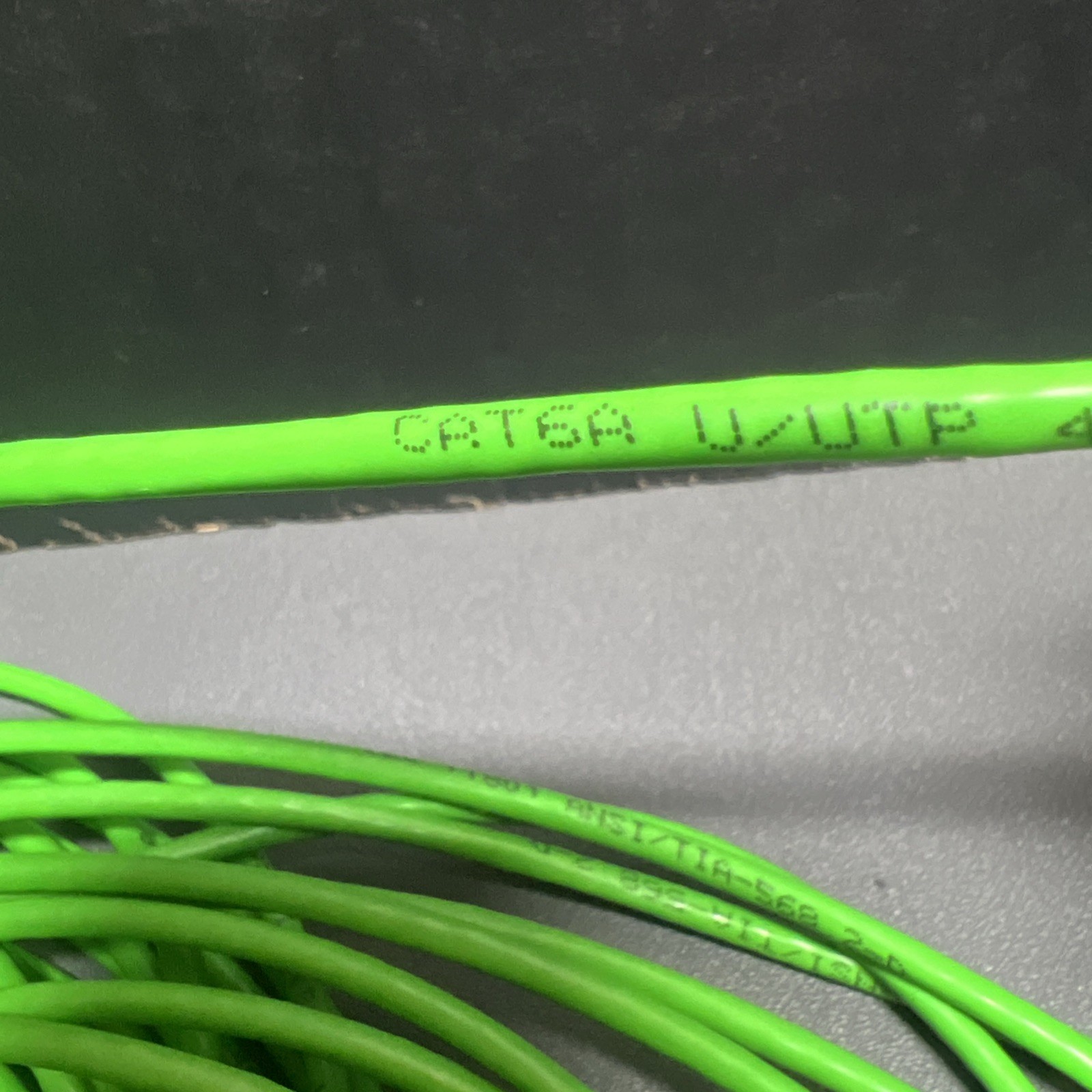 18 Pak Patch Cables Cat6/ Cat6a 3ft 30G Support, Snagless Patch Panel to Switch