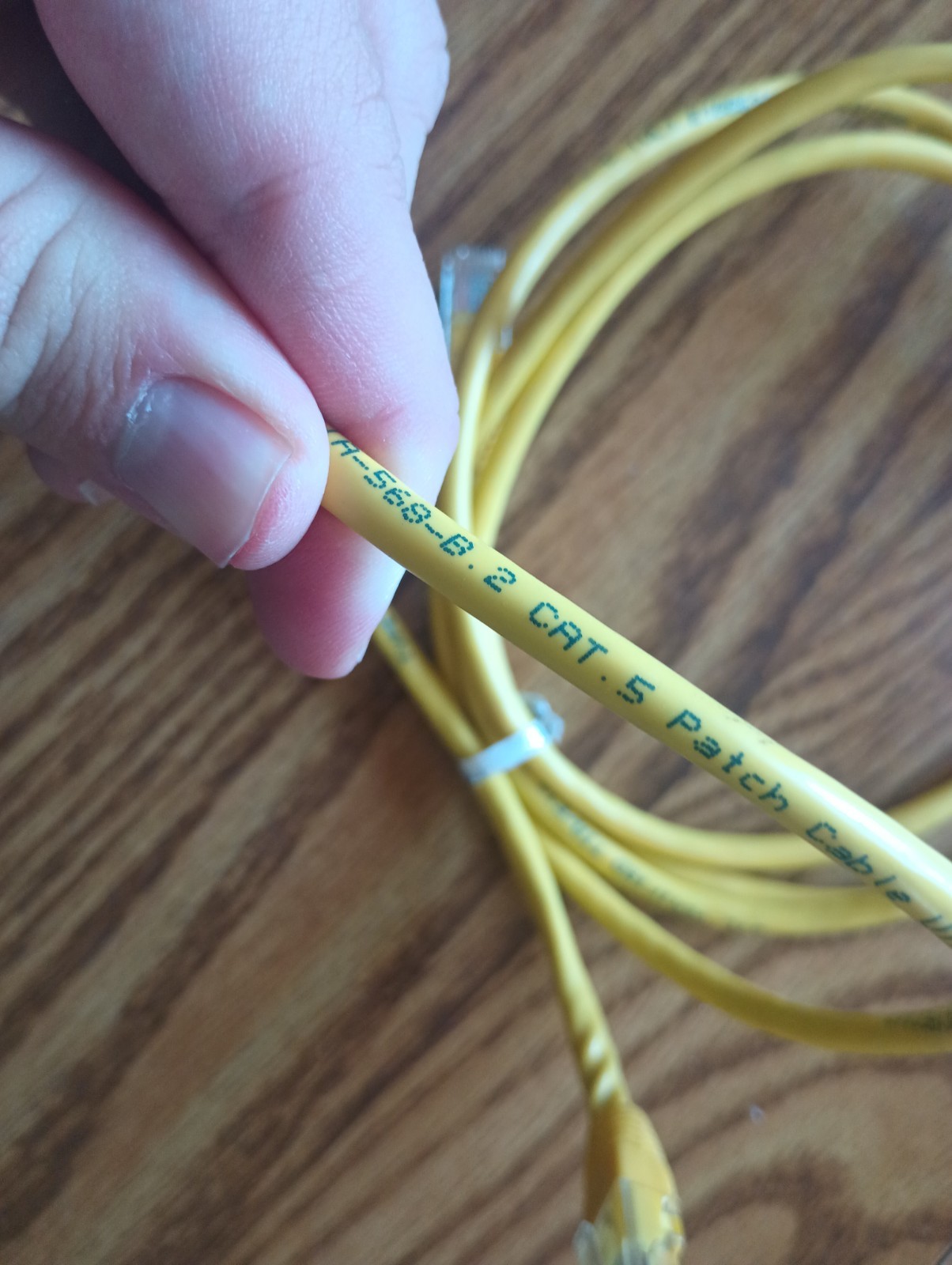 6 FT CAT 5 Ethernet Cable – Yellow – Brand Unknown – Used, Tested Working