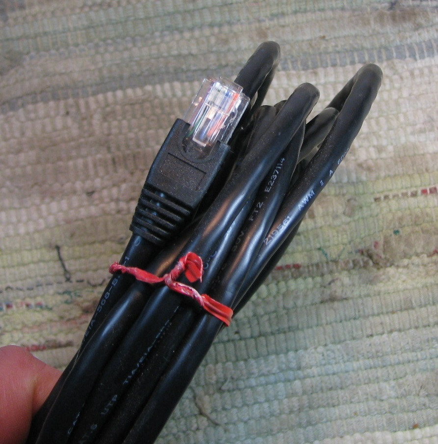 13.5 Ft CABLETECH TECHNOLOGY VERIFIED CAT.6 UTP TIA/EIA-568-B.2-1 E237114 219561